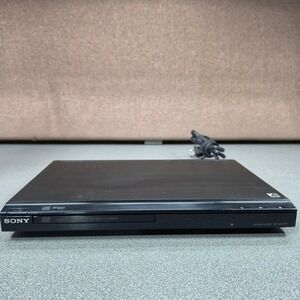 Sony DVD Blu Ray Player DVP-SR200P Black Good CD DVD Playback